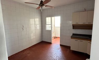 Departamento en Pje. Alfonso 3031 - 3 Dorm, Lavadero, Cocina Independiente