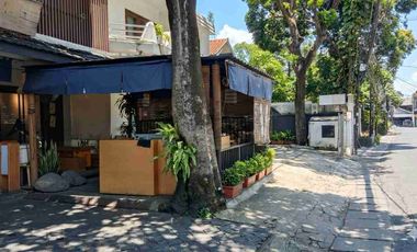 Sewa Rumah 2 Lantai di Kemang 7 Kamar Unfurnished