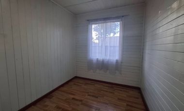Casa  en Venta  4 dormitorios 1 Baño cercana a Universidad y Hospital en Victoria Araucania