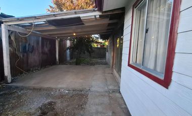 Casa  en Venta  4 dormitorios 1 Baño cercana a Universidad y Hospital en Victoria Araucania