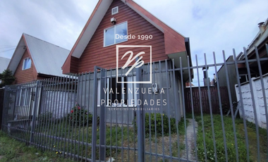 SECTOR LABRANZA, COMODA Y ACOGEDORA, 3 DORMITORIOS 1 BAÑO ESTACIONAMIENTO AMPLIO PATIO