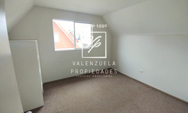 SECTOR LABRANZA, COMODA Y ACOGEDORA, 3 DORMITORIOS 1 BAÑO ESTACIONAMIENTO AMPLIO PATIO