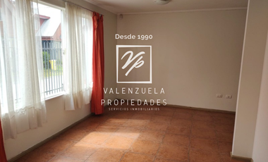 SECTOR LABRANZA, COMODA Y ACOGEDORA, 3 DORMITORIOS 1 BAÑO ESTACIONAMIENTO AMPLIO PATIO