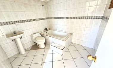Se Vende Propiedad Comercial Central, Constitución