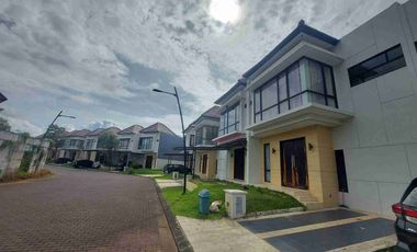 DISEWAKAN RUMAH FULL FURNISH DI HOLLAND VILLAGE, HARGA SANGAT MURAH