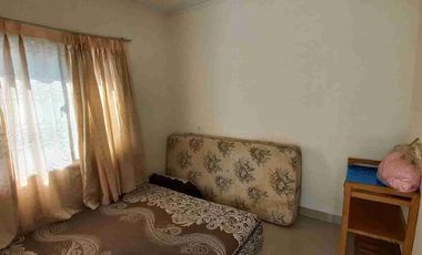 DISEWAKAN RUMAH FULL FURNISH DI HOLLAND VILLAGE, HARGA SANGAT MURAH