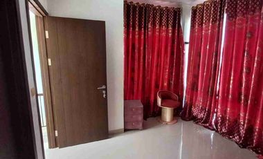 DISEWAKAN RUMAH FULL FURNISH DI HOLLAND VILLAGE, HARGA SANGAT MURAH