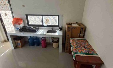 DISEWAKAN RUMAH FULL FURNISH DI HOLLAND VILLAGE, HARGA SANGAT MURAH