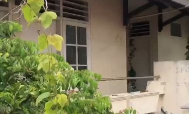 Dijual Rumah Murah Lingkungan Padat Kost2an Di Medokan Asri Dekat MERR Dan Kampus UPN Rungkut Sby