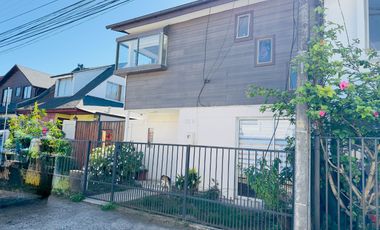 Se Vende Casa Central, Constitución.