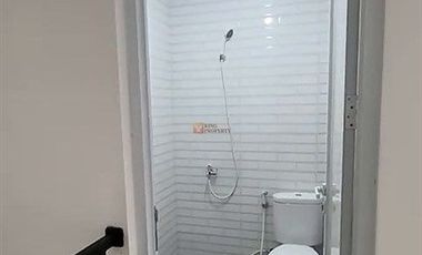 Disewakan Ruko Bangunan Baru Hook 4 Lantai+Rooftop Siap Huni, Strategis Dekat Pusat Perbelanjaan WTC, ITC, Mangga Dua Square Pademangan Jakarta Utara