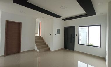 Venta de Casa Independiente en Portoviejo