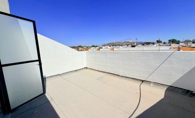 Casa en renta en Parques del Bosque