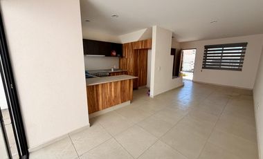 Casa en renta en Parques del Bosque