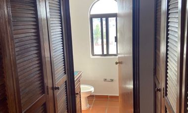 Excelente departamento, super ubicacion Av, La Luna