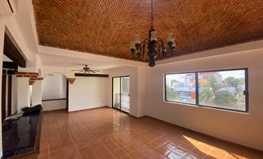 Excelente departamento, super ubicacion Av, La Luna