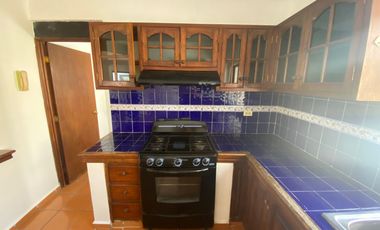 Excelente departamento, super ubicacion Av, La Luna