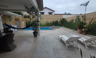 Terranostra, Renta de Hermosa Casa 4 Dorm. con Piscina y Jacuzzi
