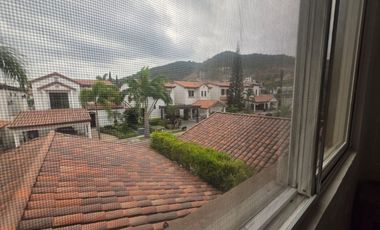 Terranostra, Renta de Hermosa Casa 4 Dorm. con Piscina y Jacuzzi