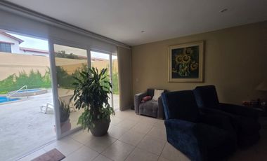 Terranostra, Renta de Hermosa Casa 4 Dorm. con Piscina y Jacuzzi