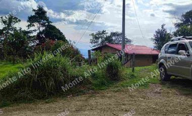 “TIERRA QUE PRODUCE, INVERSIÓN QUE CRECE” 20 mil metros dividido en potreros😊