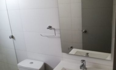 Depto Estudio Moneda 1617, Metro Santa Ana