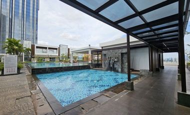 Terhubung Langsung AKR Tower Office, Disewakan Apartemen AKR Gallery West Residences 1BR New Furnished Nyaman Siap Huni, Di Kebon Jeruk Jakarta Barat