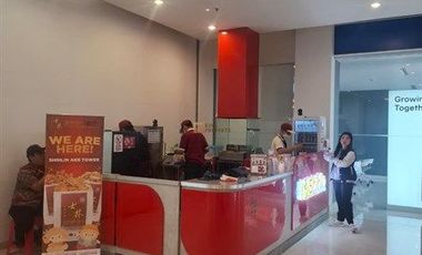 Terhubung Langsung AKR Tower Office, Disewakan Apartemen AKR Gallery West Residences 1BR New Furnished Nyaman Siap Huni, Di Kebon Jeruk Jakarta Barat