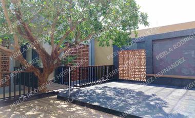 FRACCIONAMIENTO REFORMA CASA AMPLIA RENTA CASA PARA OFICINAS CON PANELES SOLARES