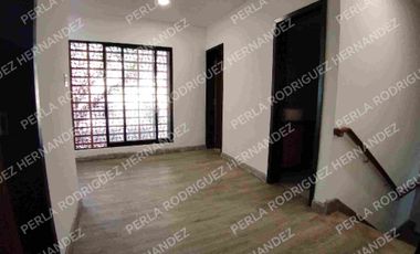 FRACCIONAMIENTO REFORMA CASA AMPLIA RENTA CASA PARA OFICINAS CON PANELES SOLARES