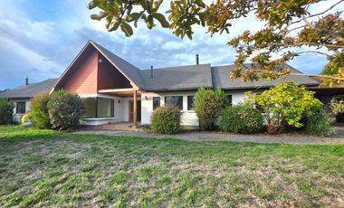 Venta casa en Club de Golf 7 Rios