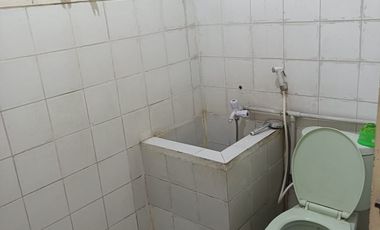 Di Sewa Rumah 2 Lantai Siap Huni di Taman Palem Lestari Cengkareng Jakarta Barat