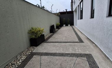 Departamento en Alquiler 124 m² Cumbaya