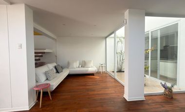 🌅 Espectacular casa con vista al mar, piscina y salida directa a la playa