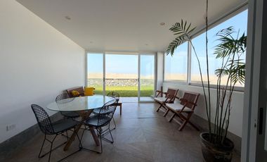 🌅 Espectacular casa con vista al mar, piscina y salida directa a la playa