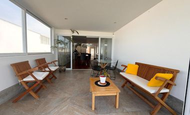 🌅 Espectacular casa con vista al mar, piscina y salida directa a la playa