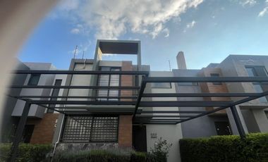 CASA EN RENTA VISTAS ALTOZANO JESUS DEL MONTE