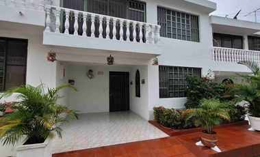 VENTA HERMOSA CASA EN GIRARDOT EN CONJUNTO CERRADO