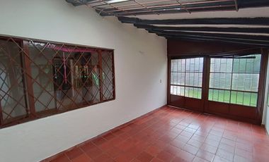 SE ARRIENDA HERMOSA CASA CAMPESTRE VEREDA FONQUETA