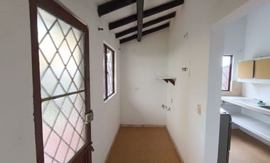 SE ARRIENDA HERMOSA CASA CAMPESTRE VEREDA FONQUETA