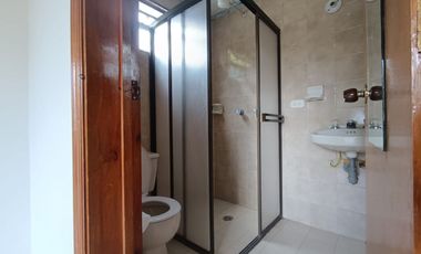 SE ARRIENDA HERMOSA CASA CAMPESTRE VEREDA FONQUETA