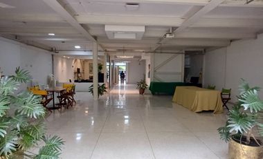 Venta Casa reconstruida para Inversionista Oeste de Cali, B. Sta. Teresita