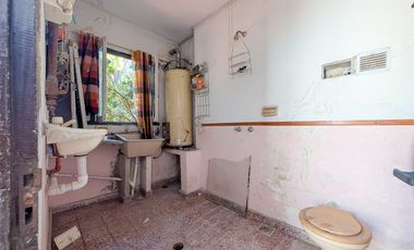 CASA | 7 AMBIENTES | QUINCHO | TERRAZA |