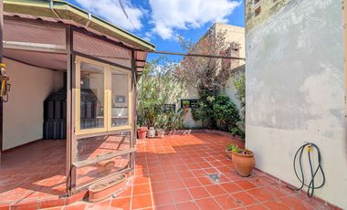 CASA | 7 AMBIENTES | QUINCHO | TERRAZA |
