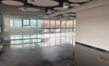 PISO COMPLETO EN ARRIENDO EN LA CALLE 72