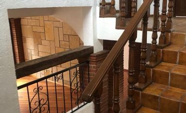 ¡¡¡ Hermosa Casa estilo mexicano !!!