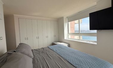 ARRIENDO AMPLIO Y HERMOSO DEPARTAMENTO FRENTE AL MAR, 3 DORMITORIOS Y 2 BAÑOS,, COQUIMBO