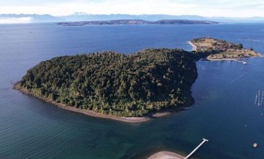 Se Vende Isla Privada: Isla Huelmo. Un refugio único en el sur de Chile.
