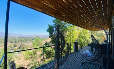 VIVE EL CERRO: REFUGIO INDUSTRIAL CON RENTA DE $1.000.000 | UF 20.000
