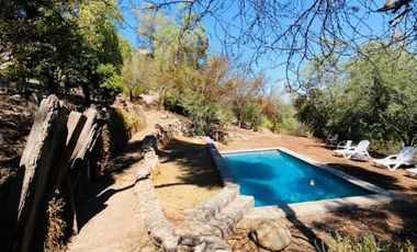 VIVE EL CERRO: REFUGIO INDUSTRIAL CON RENTA DE $1.000.000 | UF 20.000